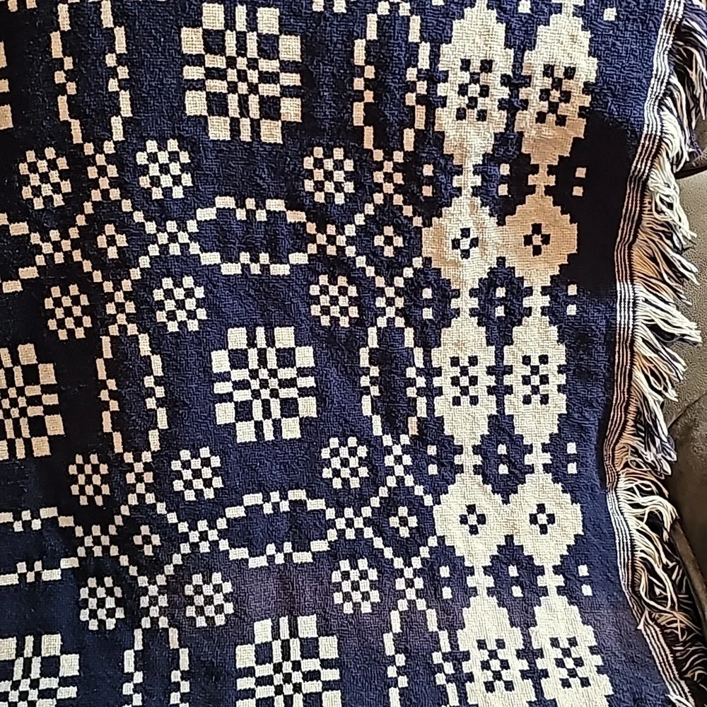 Vintage blanket reversible